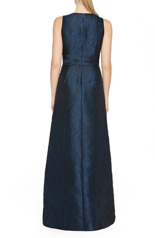 Kay Unger Mariah Crinkle Pleated Gown In Blue