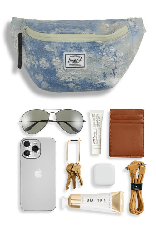 Herschel Supply Co . Pop Quiz Water Resistant Recycled Polyester Belt Bag