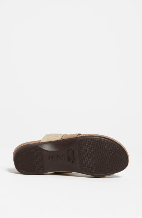 Munro Aries Sandal In Brown