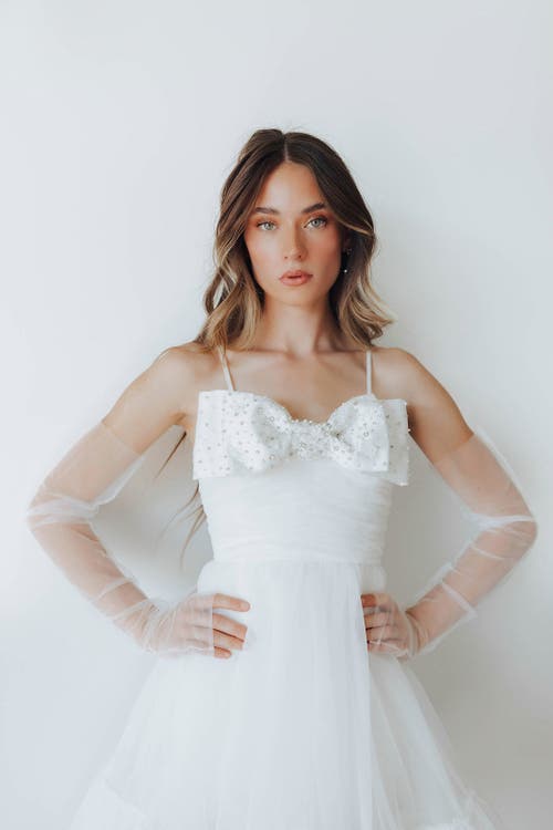 Untamed Petals Minimalist Sheer Gloves In White