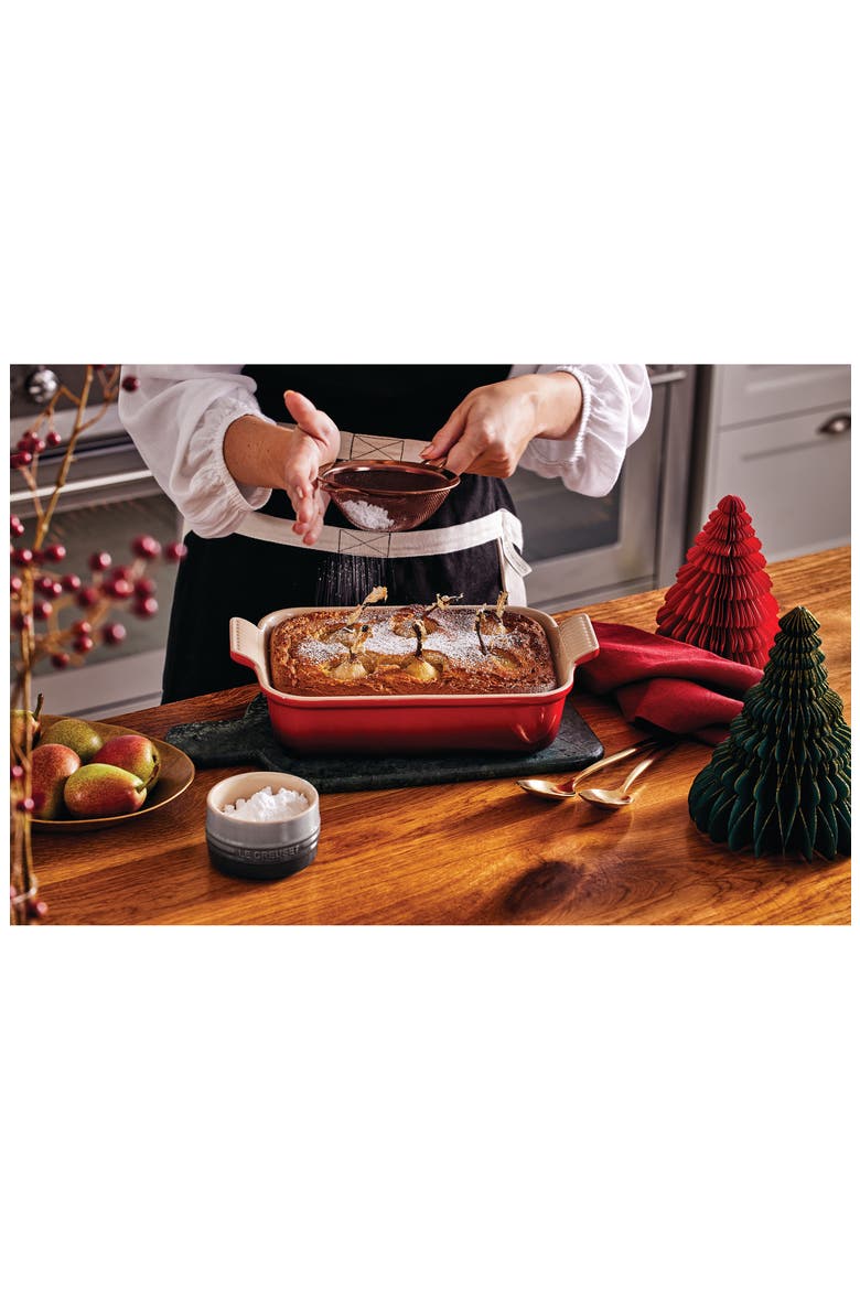 Heritage 2.5-Quart Rectangular Stoneware Dish, Alternate, color, CERISE