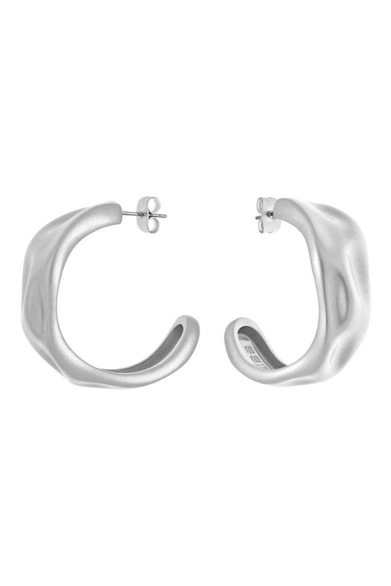 Halle Hammered Hoop Earrings, Alternate, color, SILVER TONE