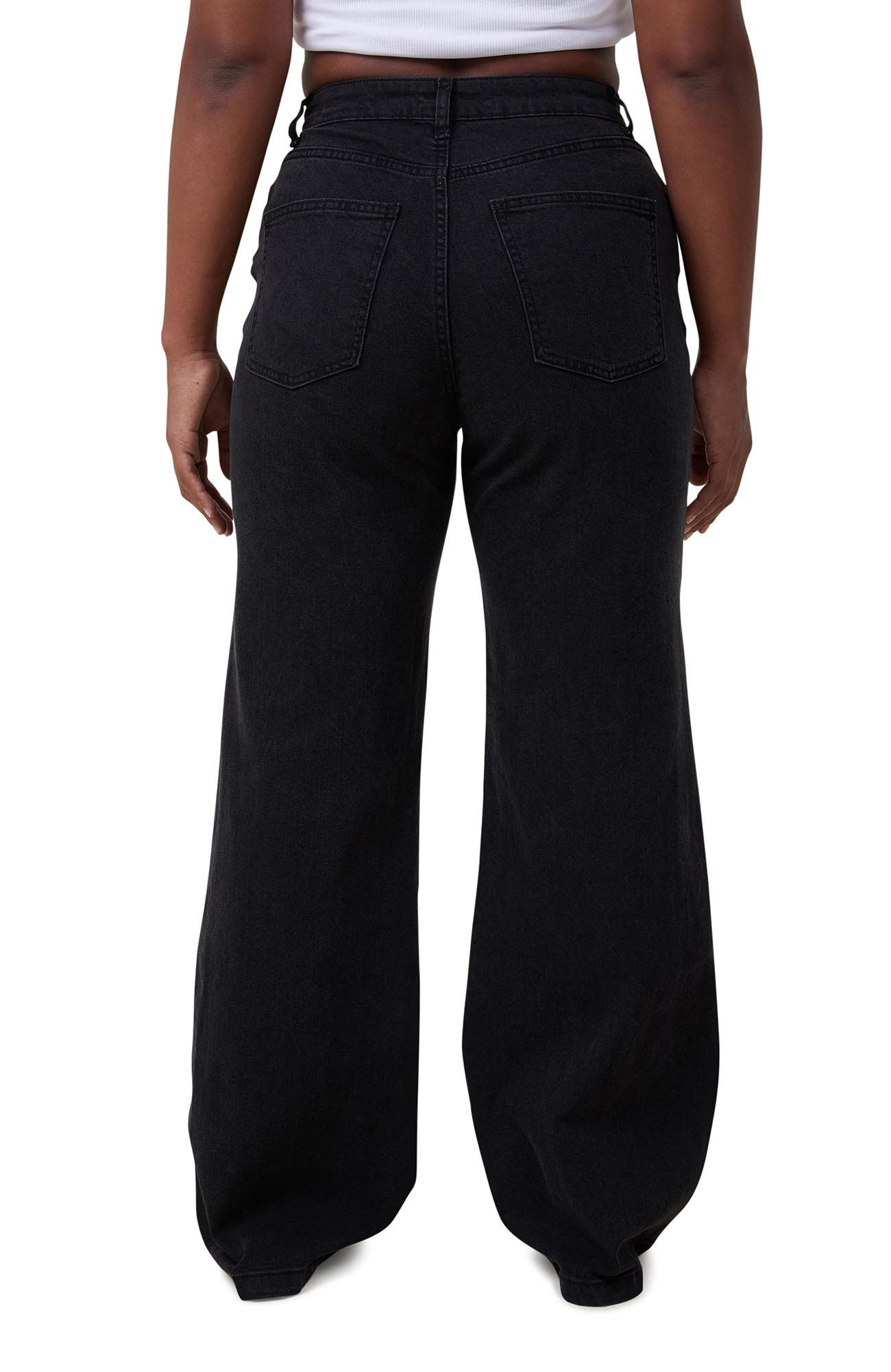 Women's Curvy Stretch Wide Jean - image 2