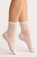 Nordstrom Sheer Lace Quarter Socks