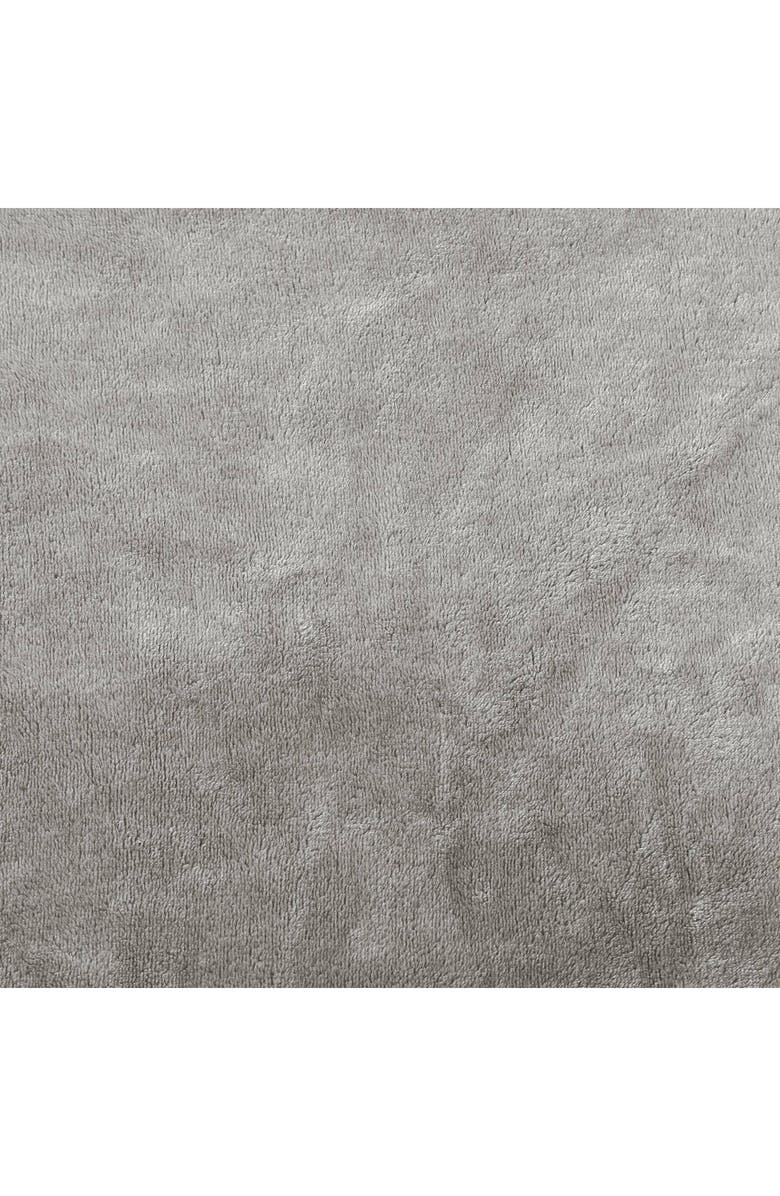 POPPY AND FRITZ Plush Fleece Throw Blanket, Alternate, color, Grey