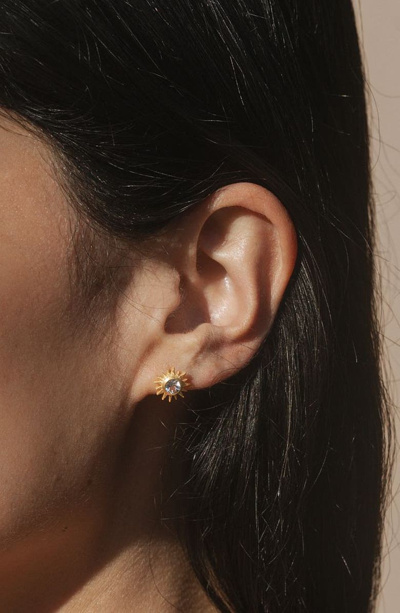 Satya Jewelry Light Seeker White Topaz Starburst Stud Earrings, Alternate, color, Gold