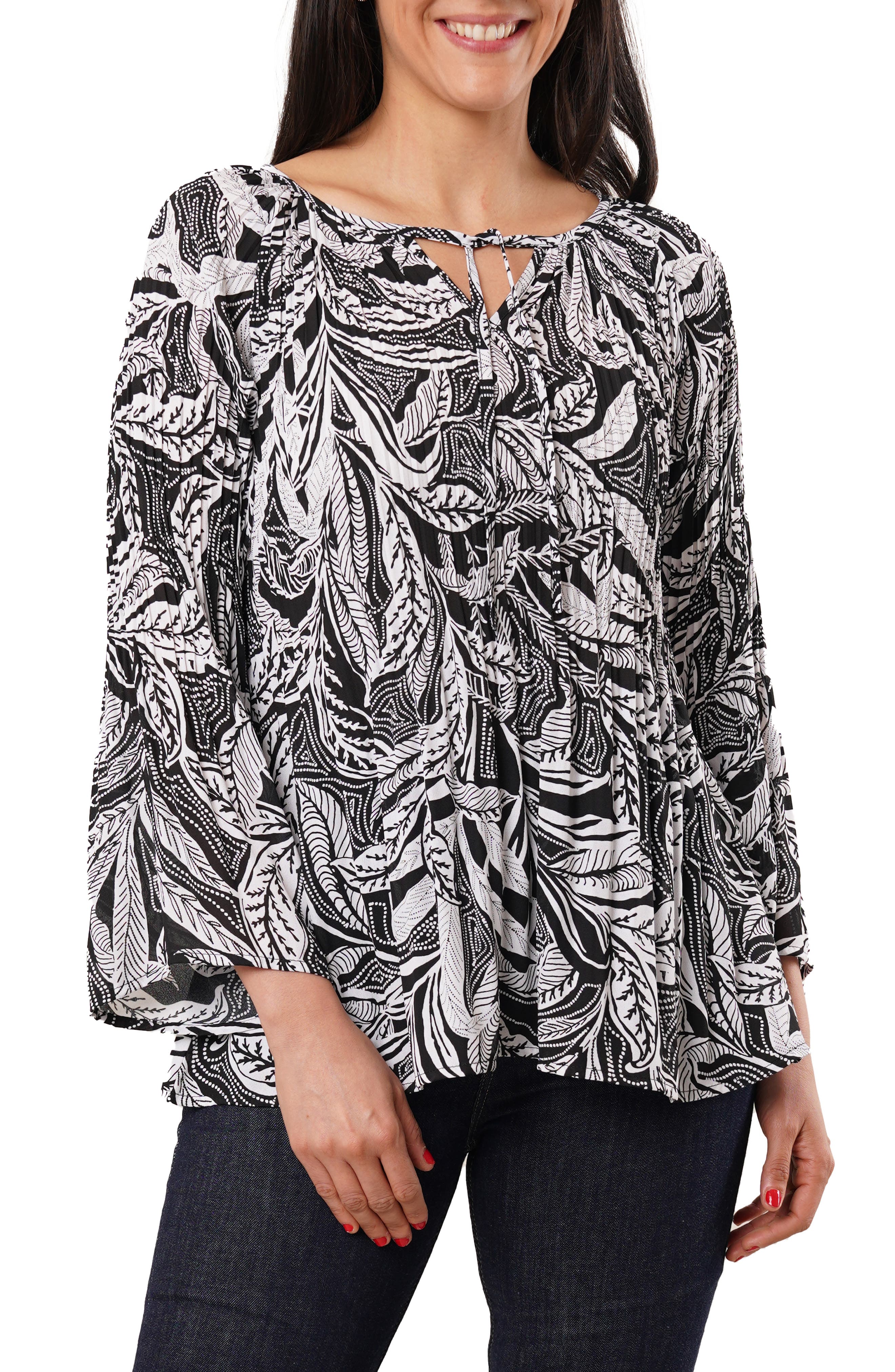 SUNNY LEIGH Pleated Tie Front Top