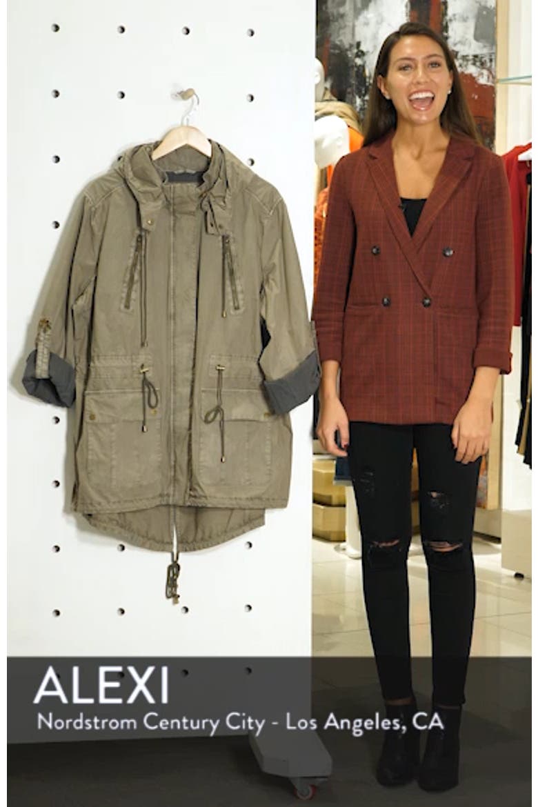 Levi's® Roll-Sleeve Anorak video