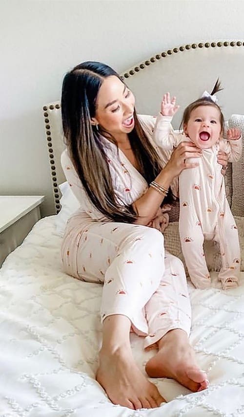 Everly Grey Jersey Long Sleeve Footie & Hat Set In Neutral