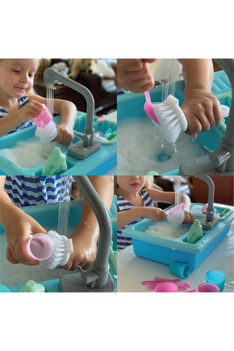 Wash up Kitchen Sink Playset with Running Water, Alternate, color, Multicolored