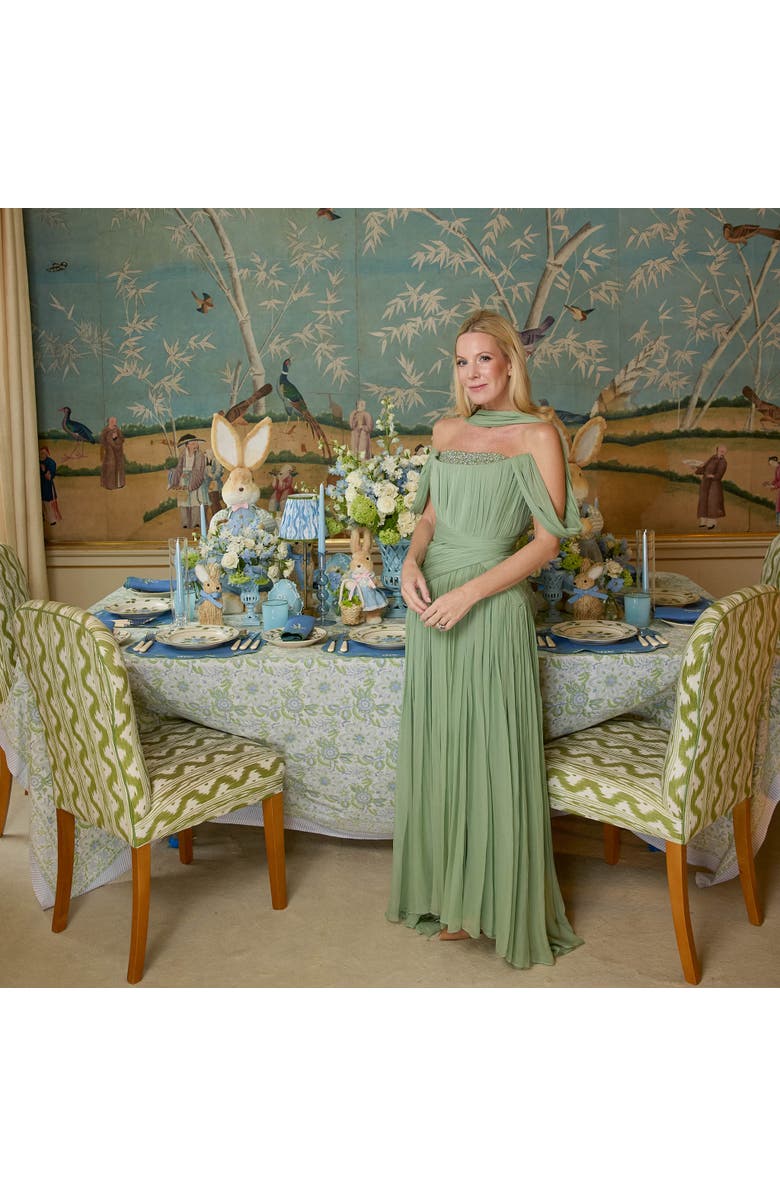 Mrs. Alice Cosima Tablecloth, Alternate, color, Green