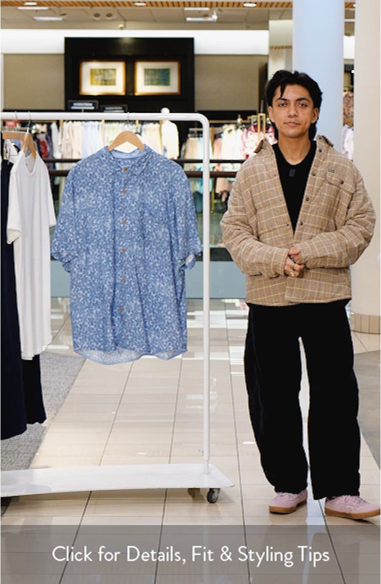 Veracruz Cay Sand Dollar Short Sleeve Button-Up Shirt, sales video thumbnail