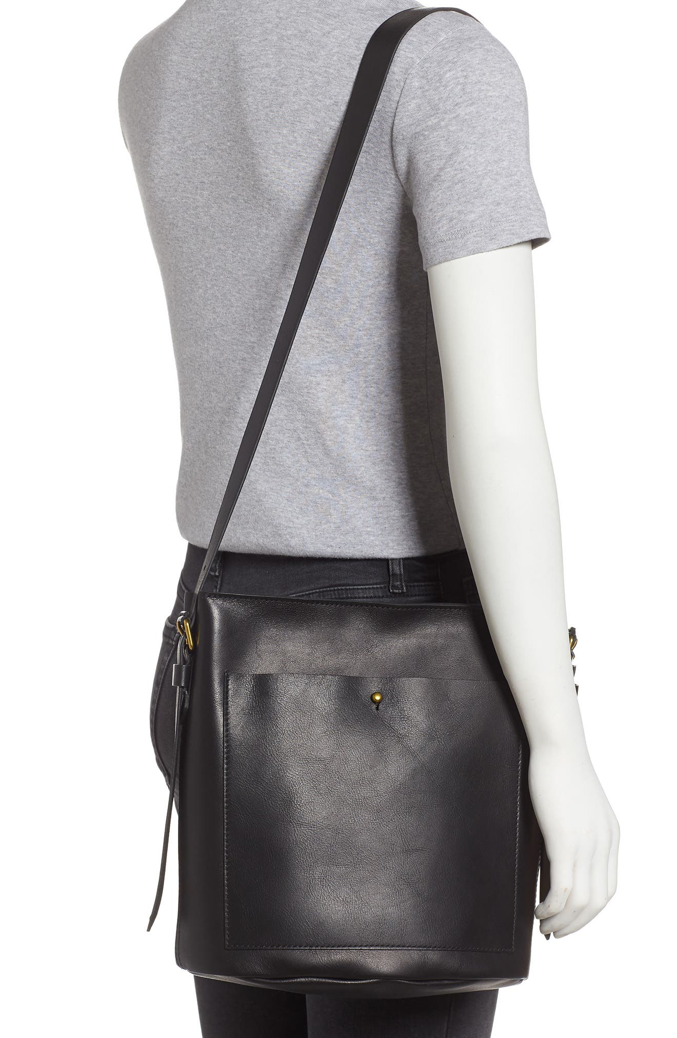 Madewell The Transport Leather Bucket Bag, Alternate, color, 