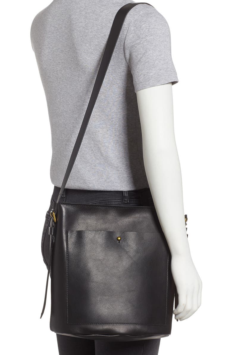 Madewell The Transport Leather Bucket Bag, Alternate, color,