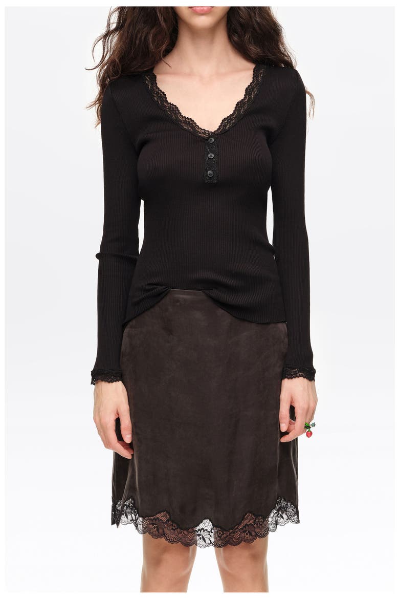 Ribbed V-neck Lace Trim T-shirt, Main, color, BLACK