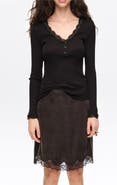 Bimba y Lola Ribbed V-neck Lace Trim T-shirt