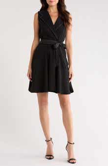 Halogen® Topstitch Detail Sleeveless Dress