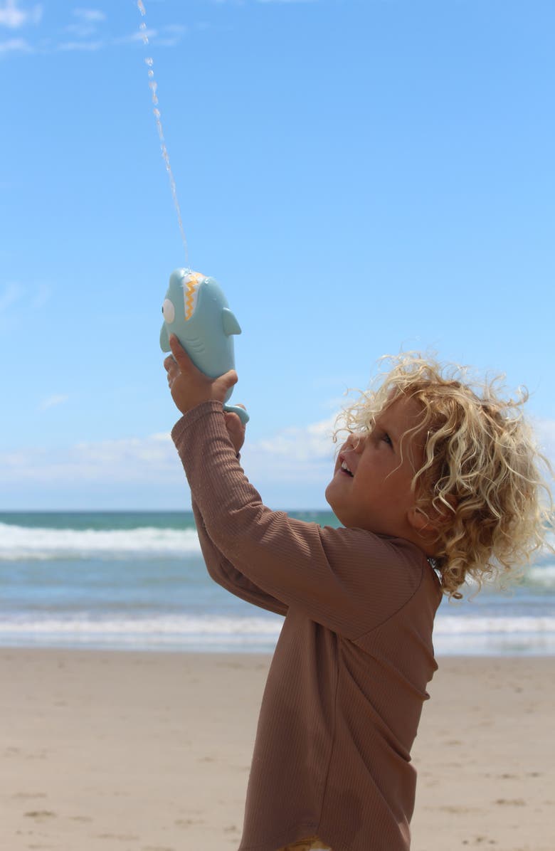 Sunnylife Squirting Shark Soaker, Alternate, color, Blue