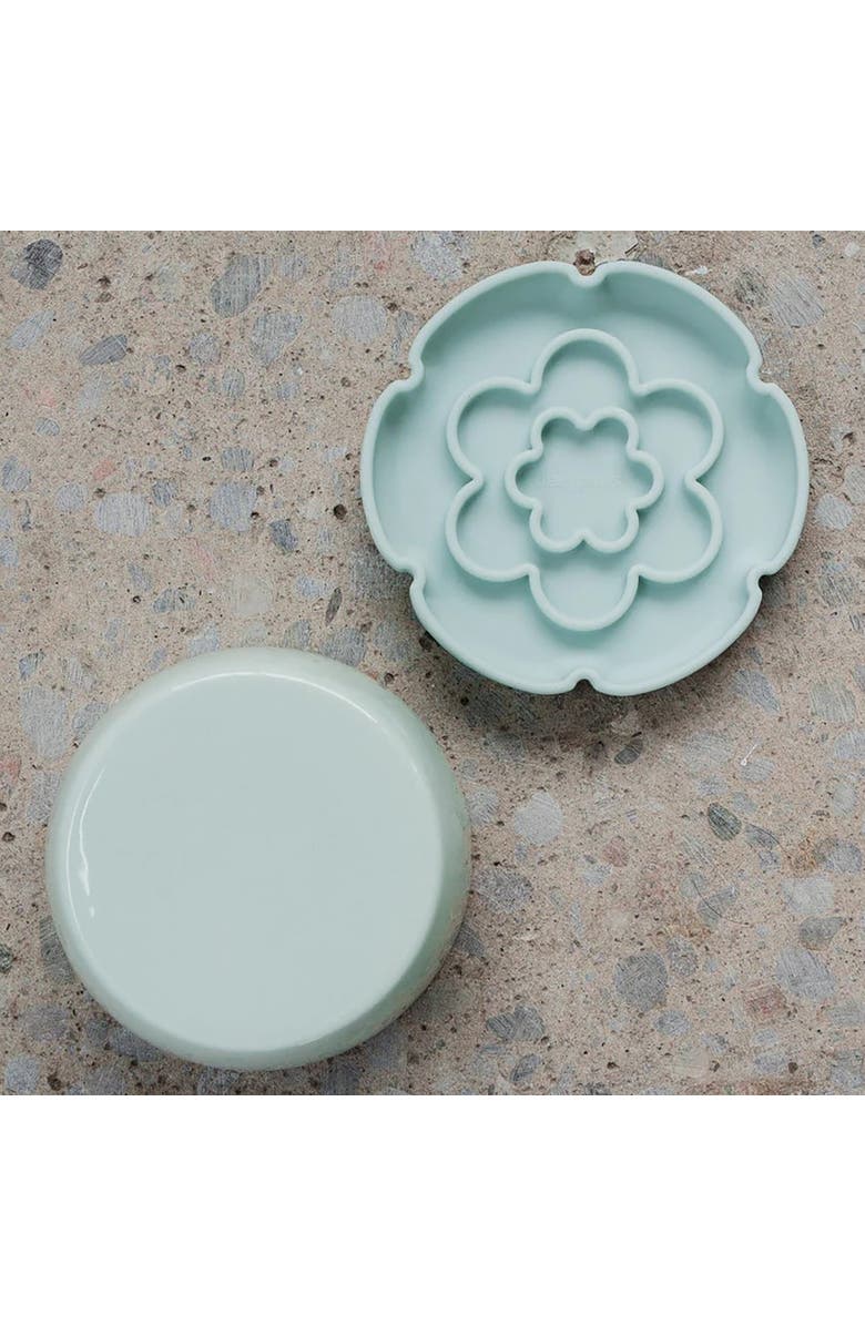 Dexypaws Flower Elevated Slow Feeder, Sage Green, Silicone Cat Dish, Alternate, color, Green