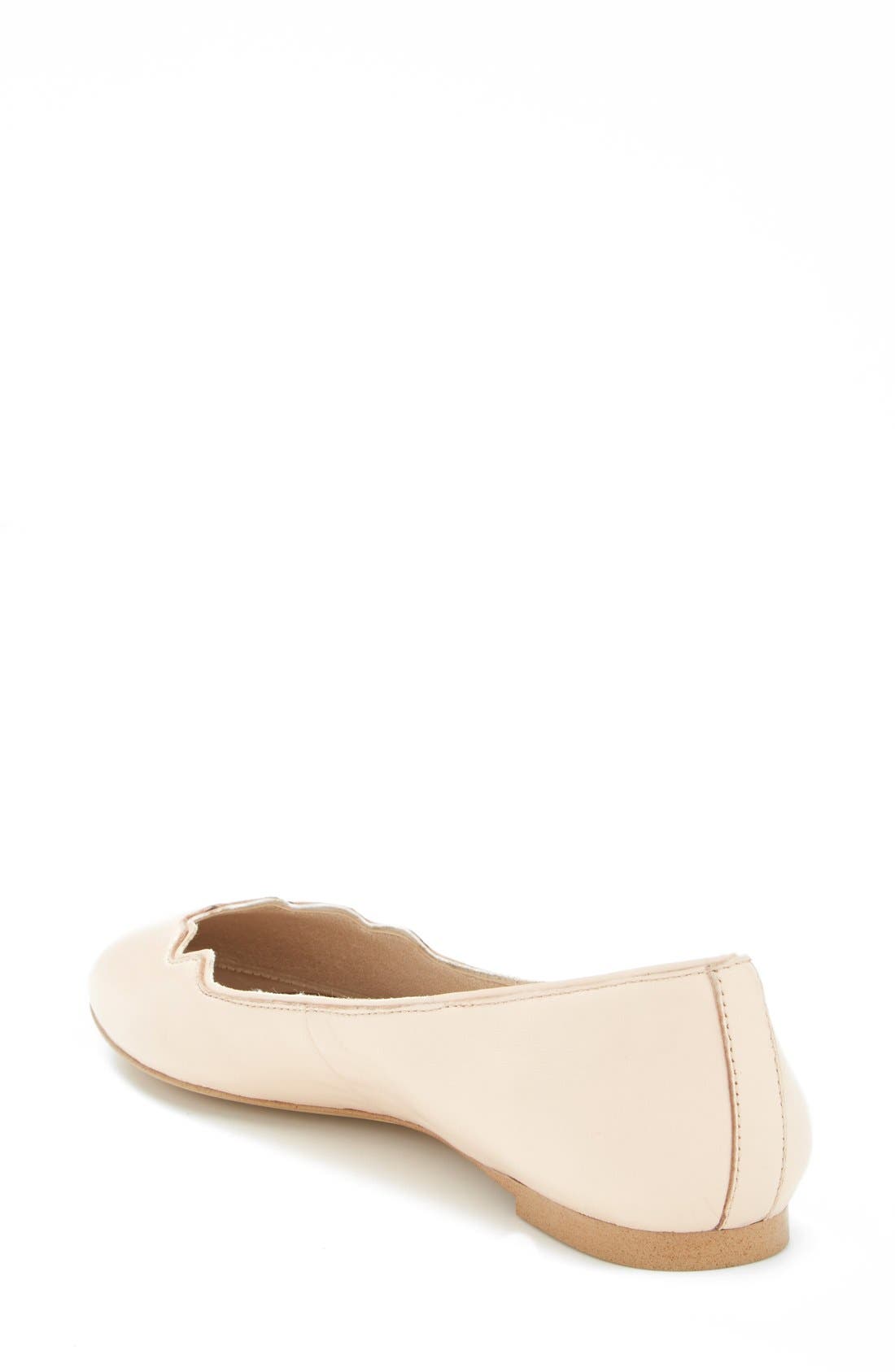 'Alaine' Scalloped Topline Flat, Alternate, color, SOFT NUDE LEATHER