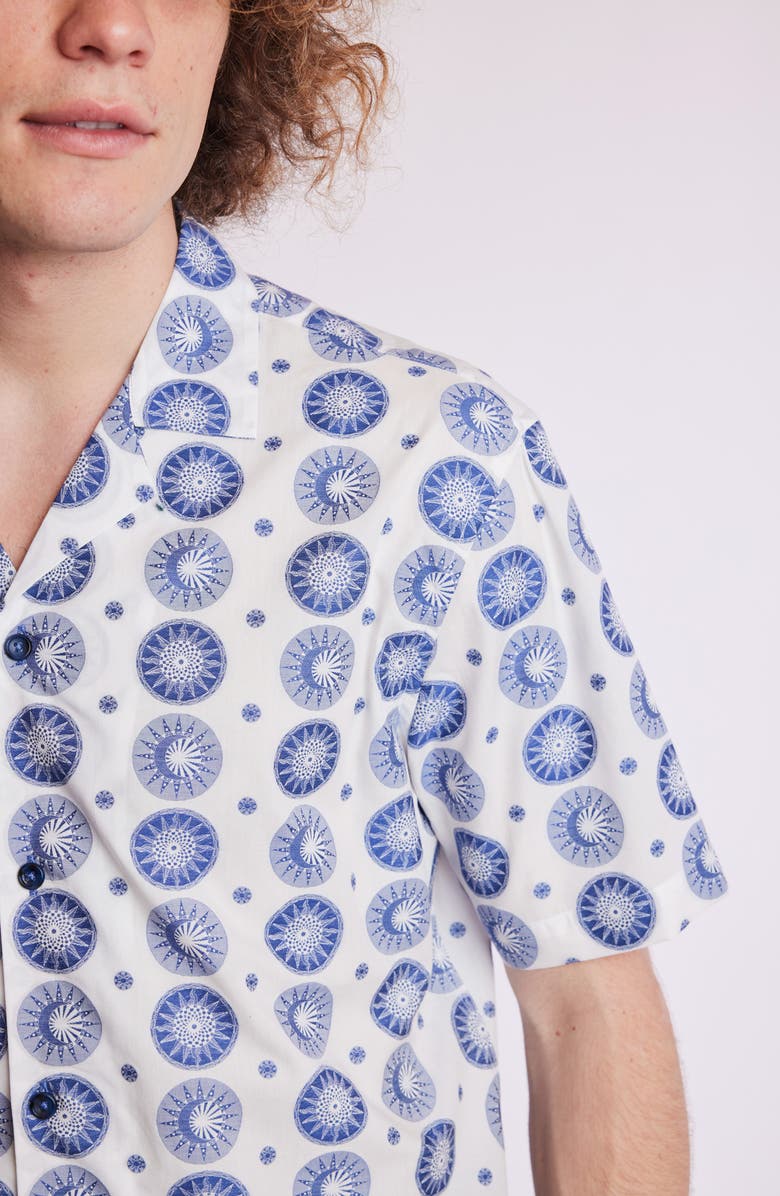PAISLEY & GRAY Stretch Cotton Camp Shirt, Alternate, color, White Blue Sun Moon Jacquard