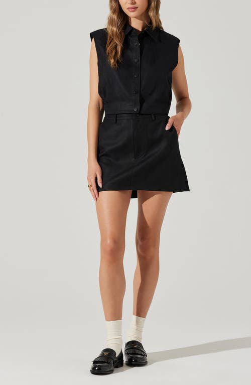Astr The Label Eula Vest In Black