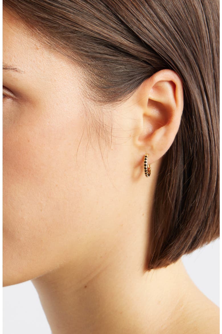 Noiré Cubic Zirconia Huggie Hoop Earrings, Alternate, color, GOLD
