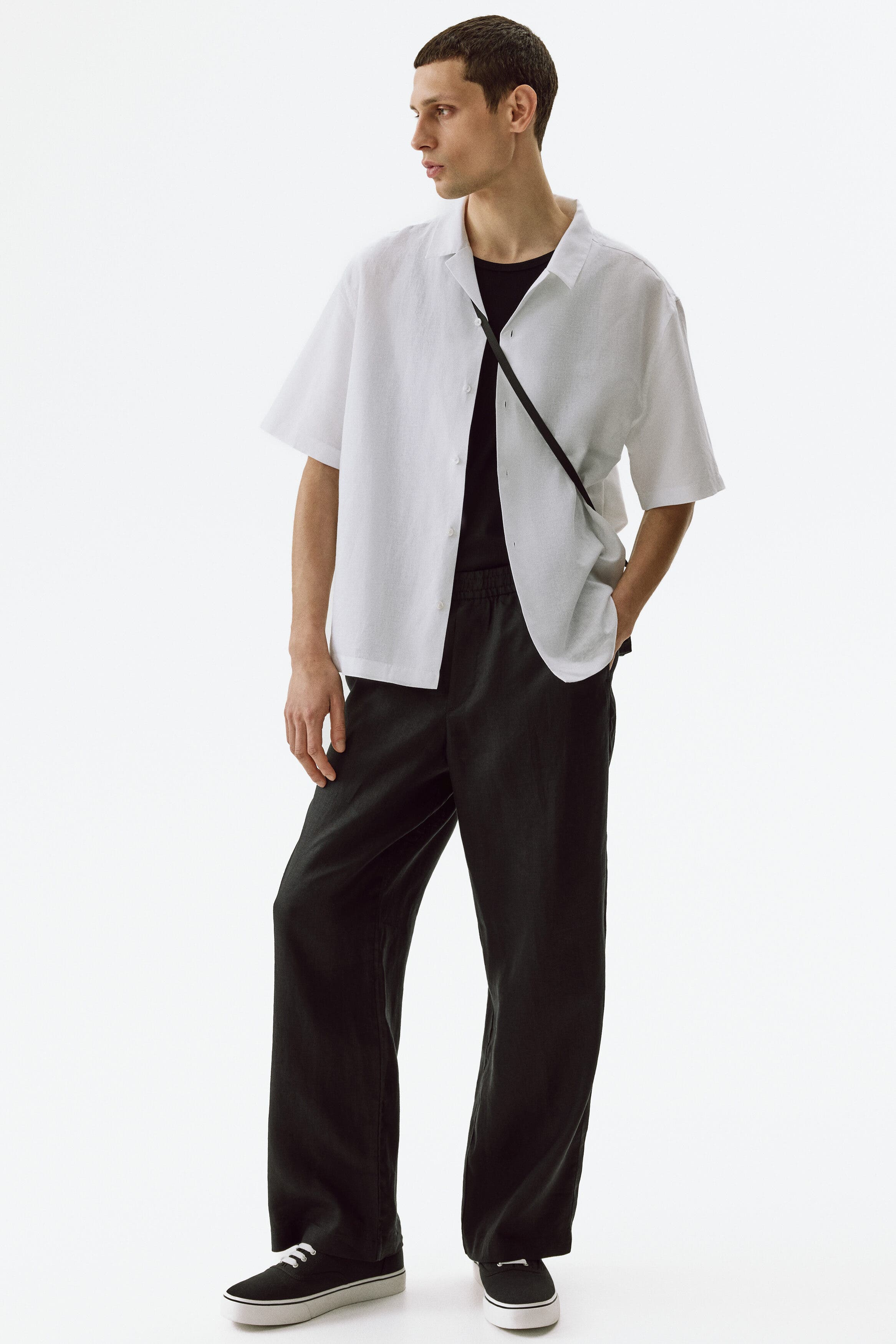 Relaxed-fit linen-blend resort shirt - image 2