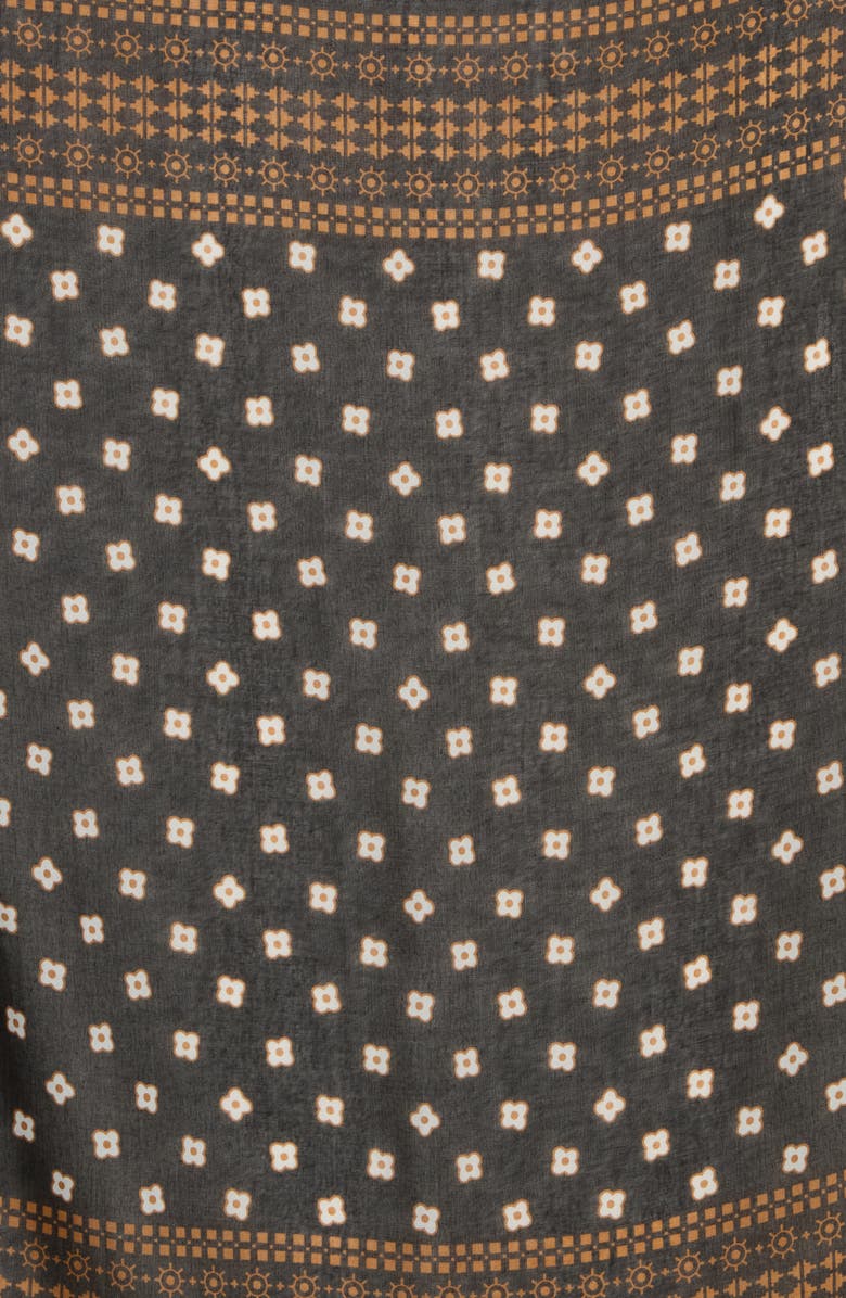 Steve Madden Geometric Square Bandana, Alternate, color, Black