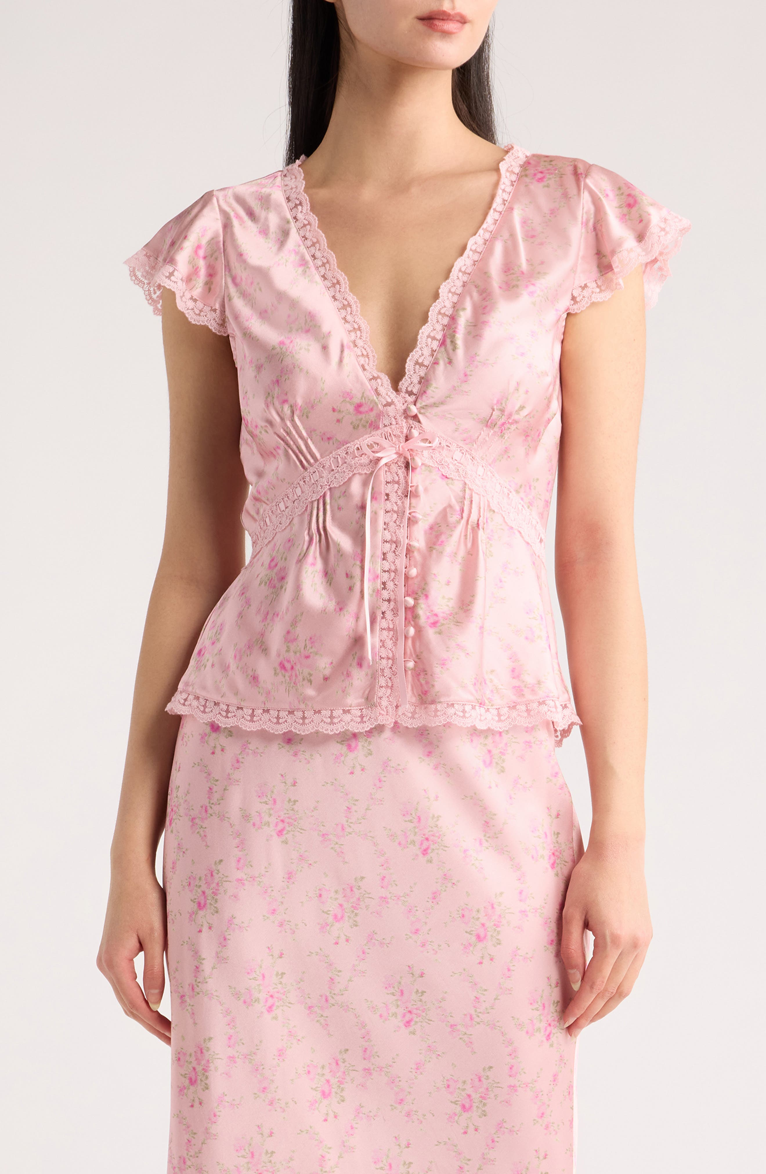 selected SPICED CAMELLIA