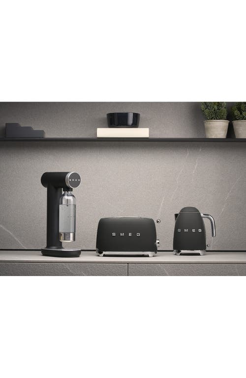 Smeg Sparkling Water Maker In Matte Black