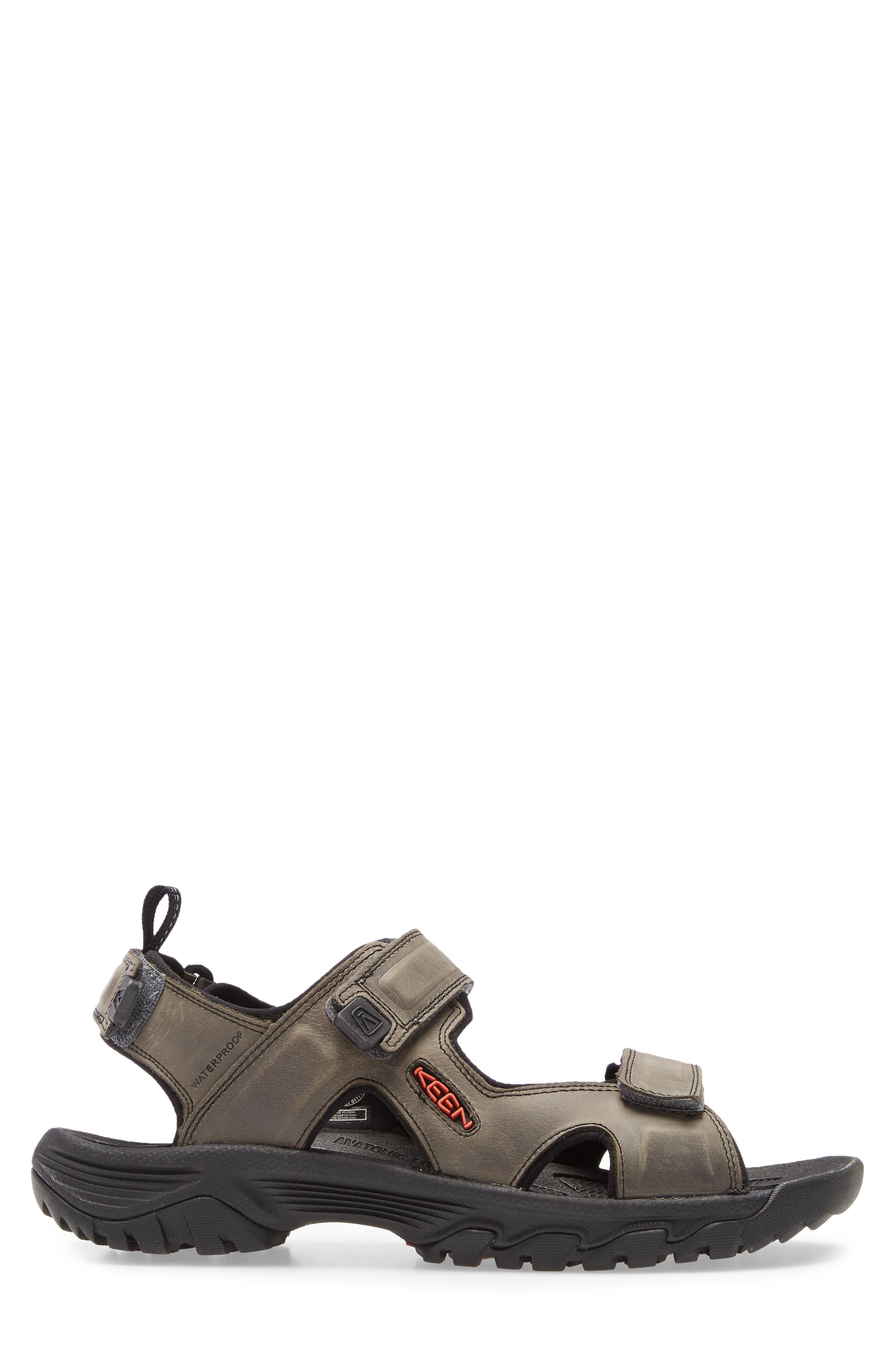 Targhee III Sandal, Alternate, color, GREY/ BLACK