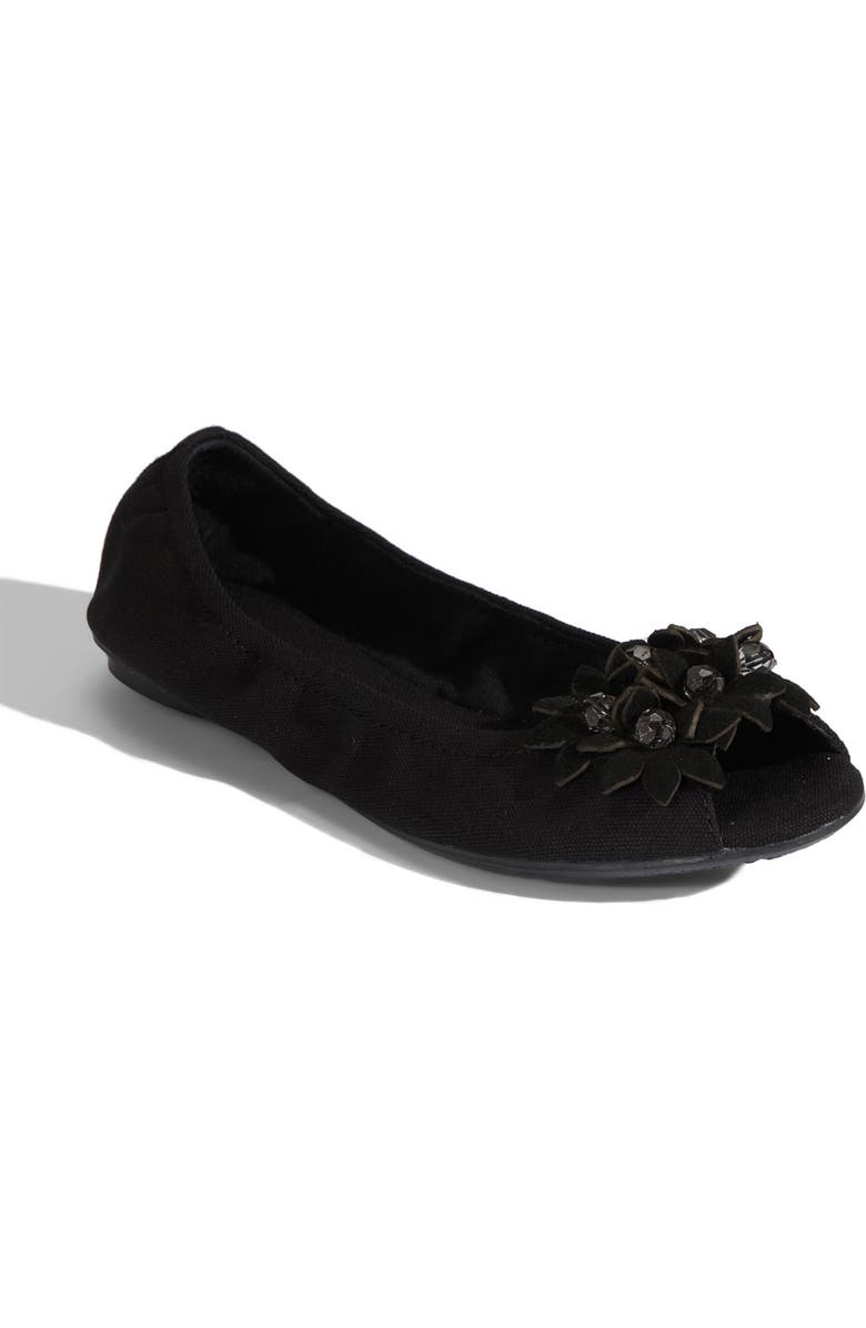 REPORT 'Burna' Flat, Main, color,