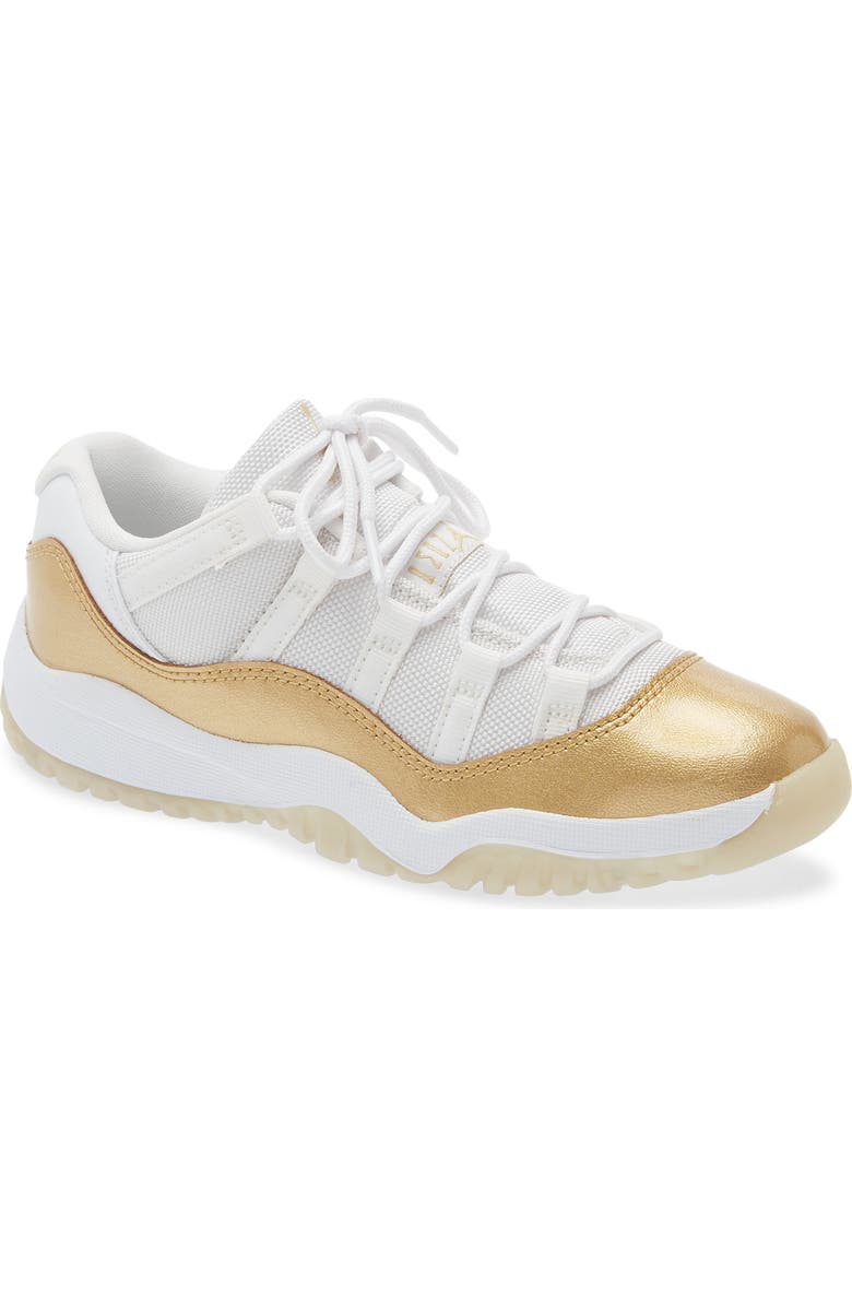 Jordan Kids' Jordan 11 Retro Low Basketball Sneaker, Main, color, White/ Gold