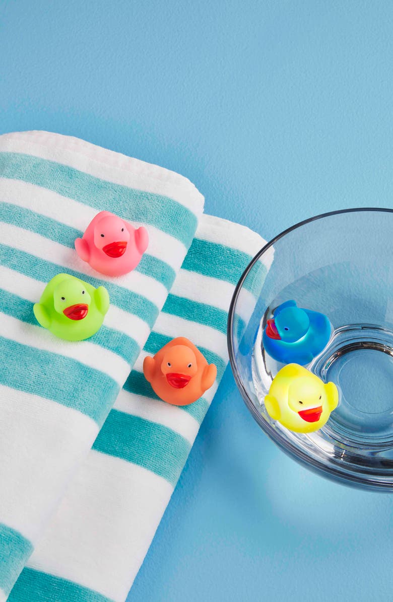 Mud Pie Assorted 5-Pack Light-Up Duck Bath Toys, Alternate, color, Multi