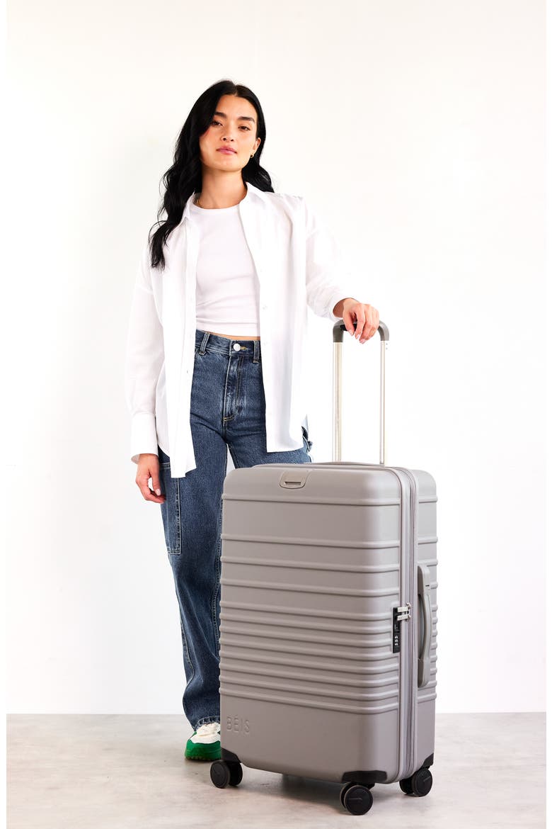 The Medium Check-In Roller suitcase, Alternate, color, GREY