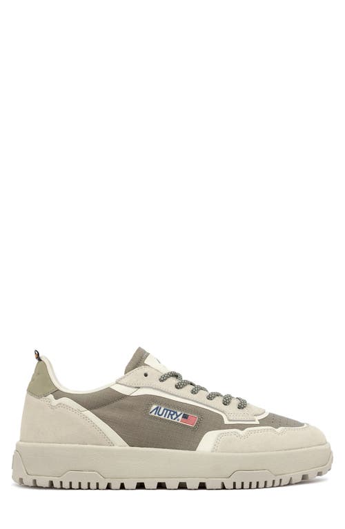 Autry Wildplace Low Sneaker In Neutral