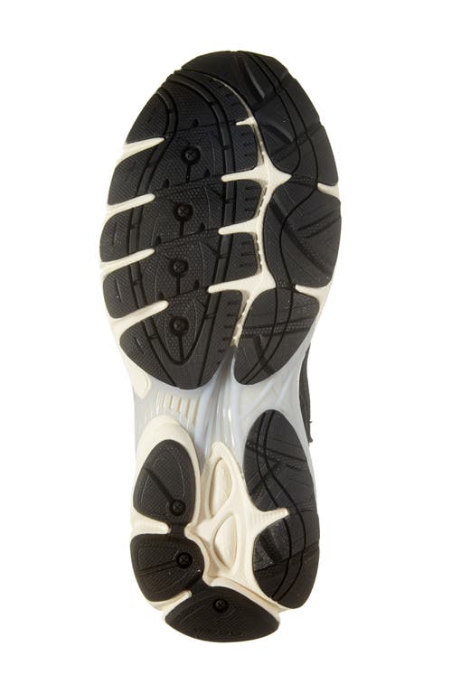 Saucony Gender Inclusive Progrid Omni 9 Sneaker In Black/cream