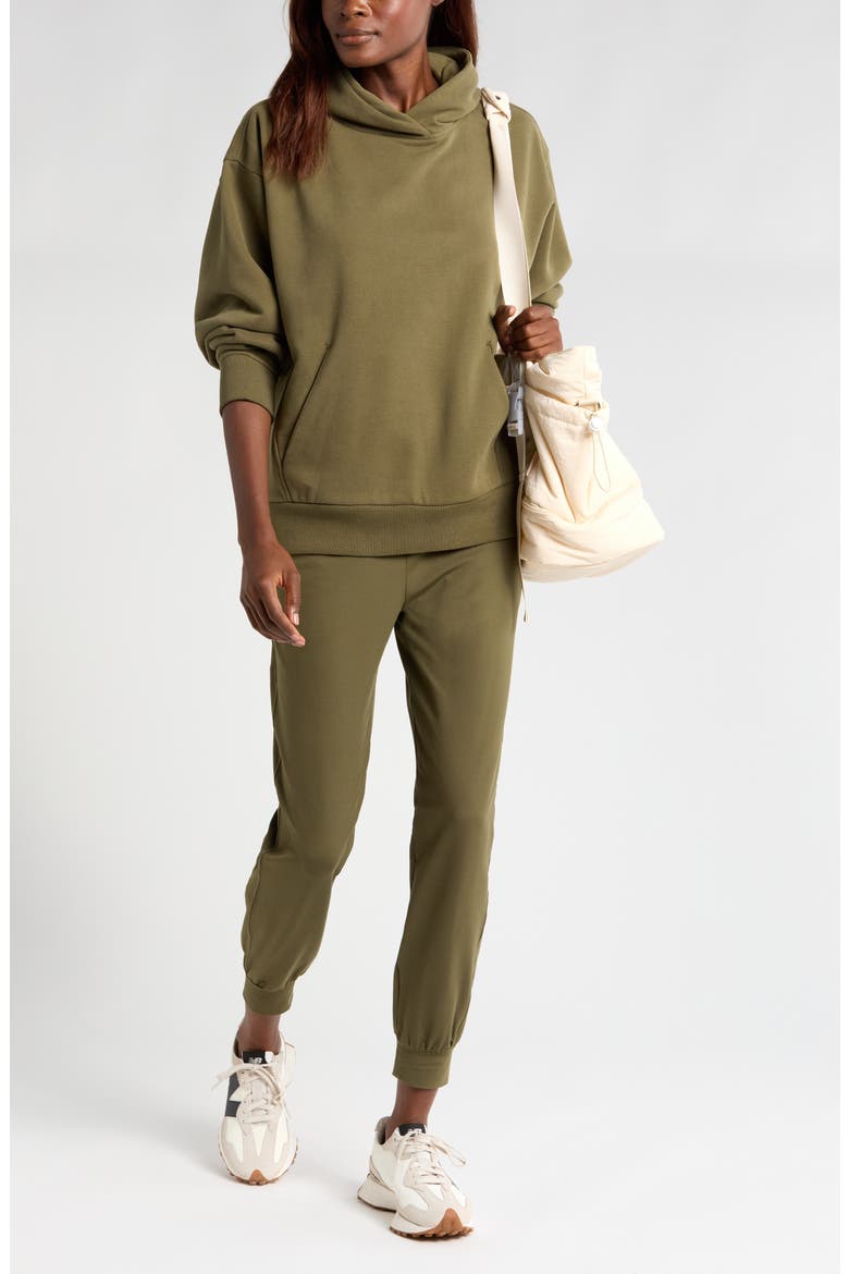 Move In Pocket Joggers, Alternate, color, OLIVE NIGHT