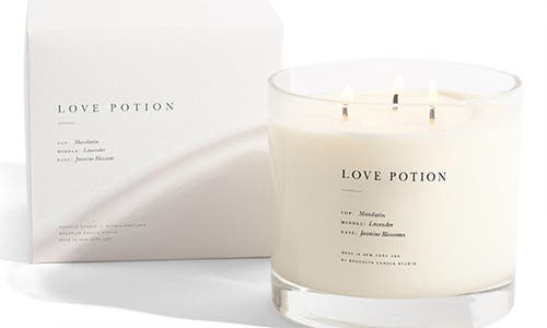 Brooklyn Candle Studio Love Potion Xl 3-wick Candle In Pink