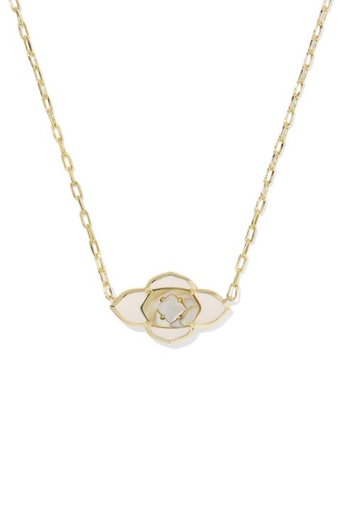 Abbie Short Medallion Pendant Necklace