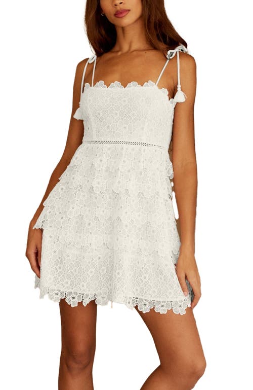 Btb Los Angeles Jordan Lace Dress In Cream