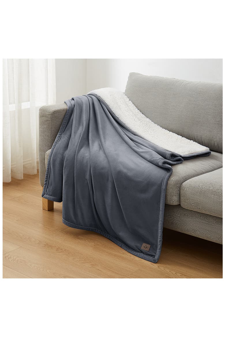 Bliss Fuzzy Throw, Alternate, color, IMPERIAL