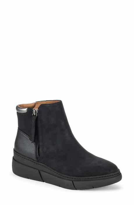 Lakelyn Wedge Bootie