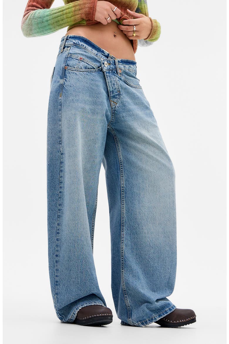 Jaya Crossover Waist Baggy Wide Leg Jeans, Alternate, color, LIGHT VINTAGE