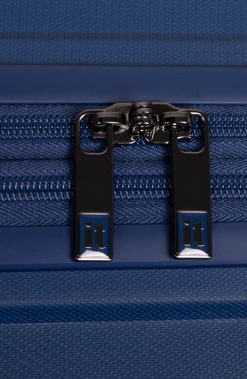 IT LUGGAGE IT LUGGAGE MOMENTOUS 27-INCH HARDSIDE SPINNER LUGGAGE 
