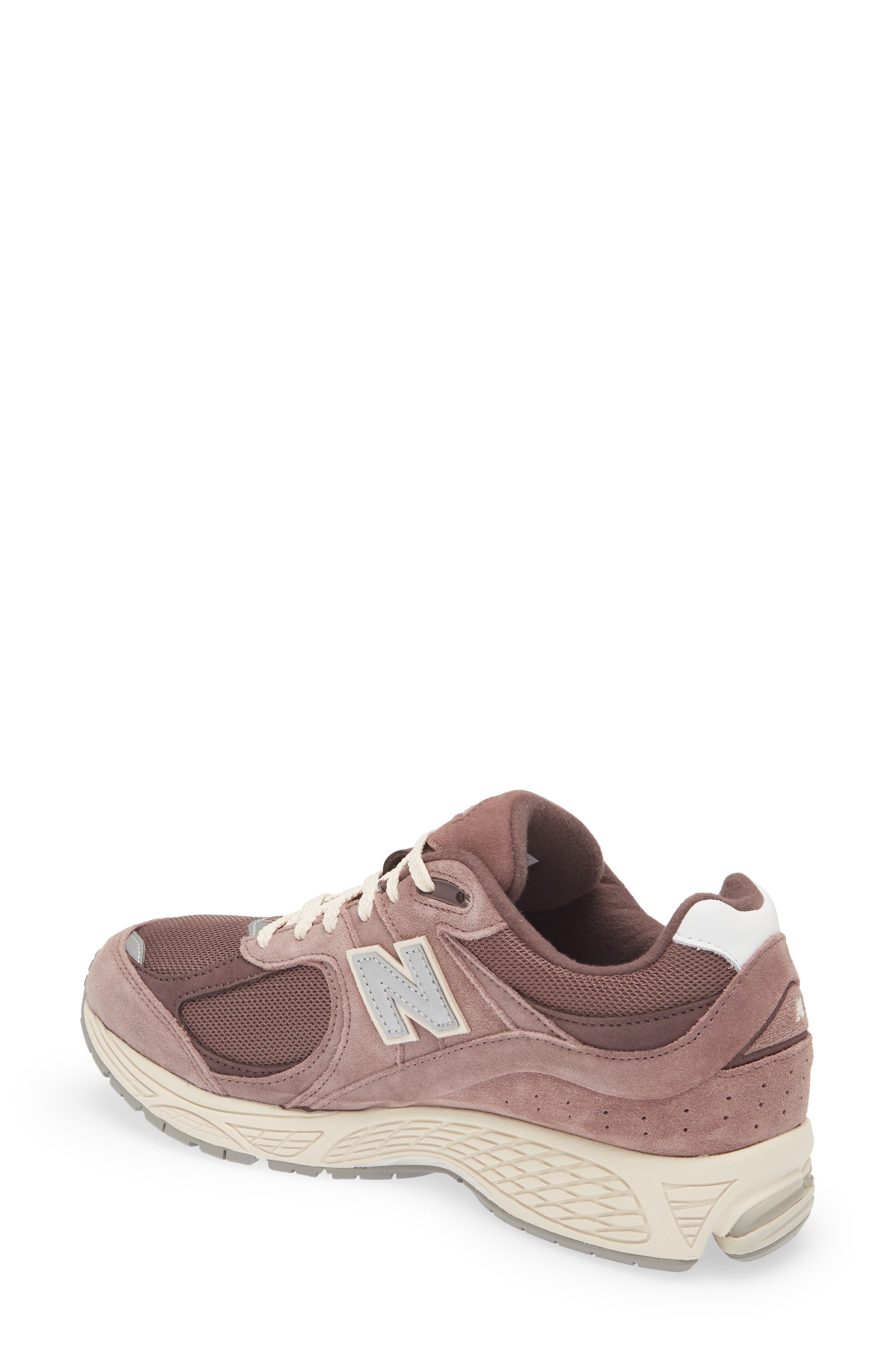 New Balance 2002R Sneaker, Alternate, color, Black Fig