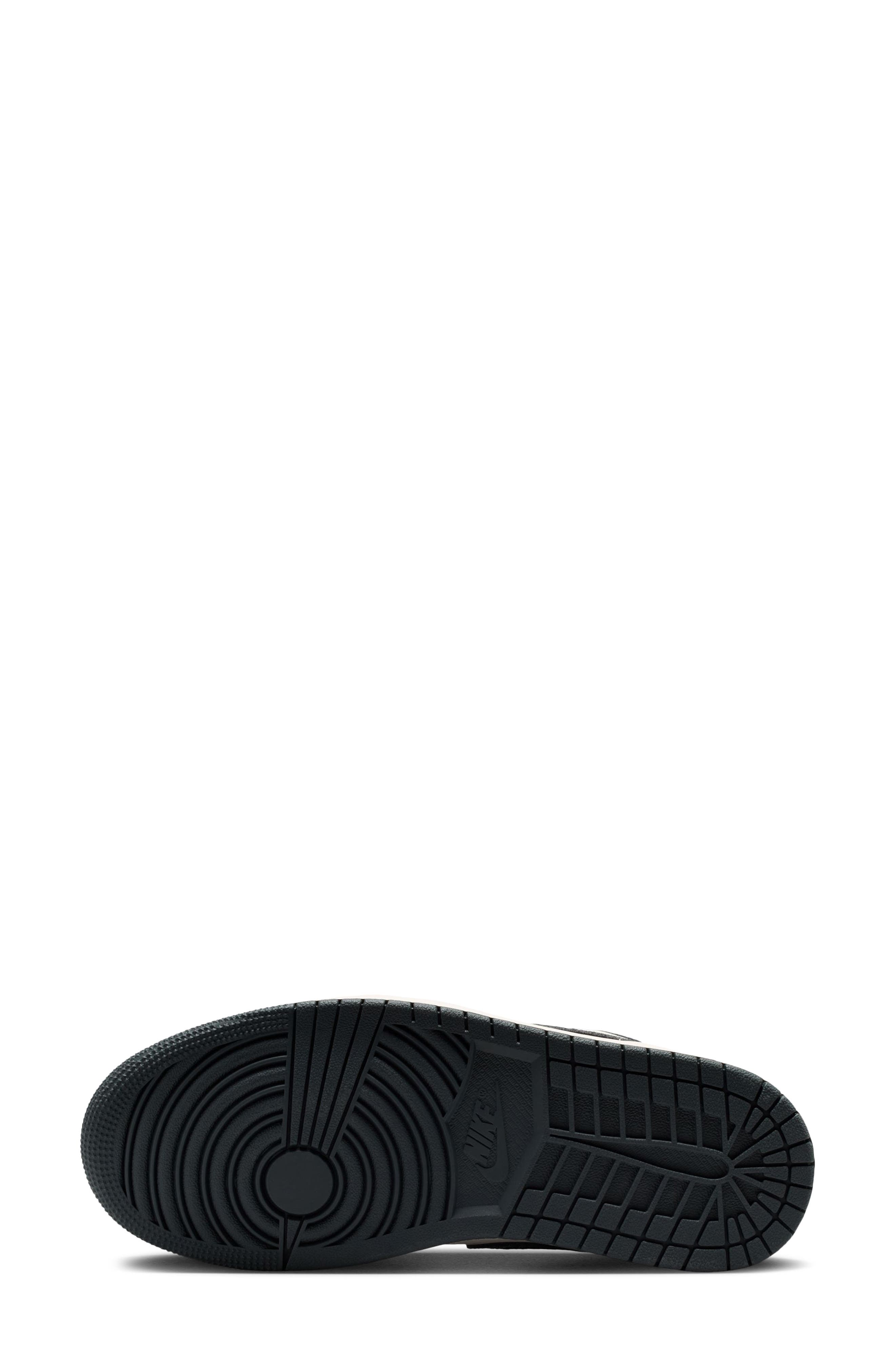 Jordan Air Jordan 1 Low SE Basketball Sneaker, Alternate, color, Anthracite/ White