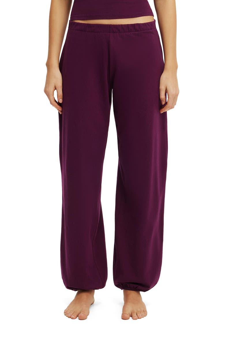Women's Dreamy Soft Balloon Leg Pant, Main, color, Blackcurrant