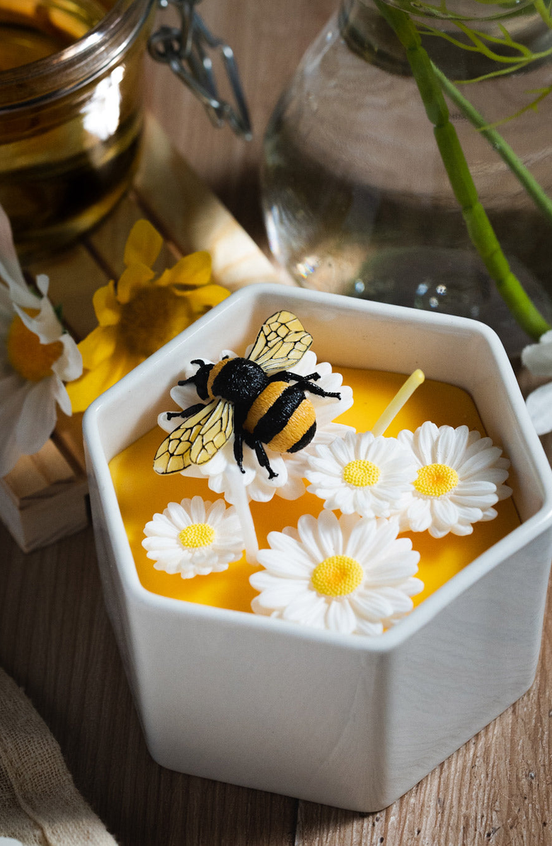 Southlake gifts Daisy Beehive Candle Bowl, Alternate, color, Yellow Wax / White Bowl